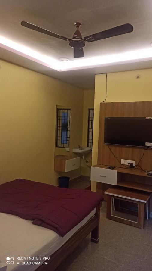 Hotel E Lodge Visakhapatnam Luaran gambar